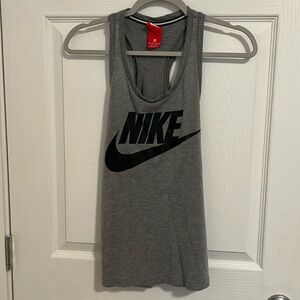 Nike tank